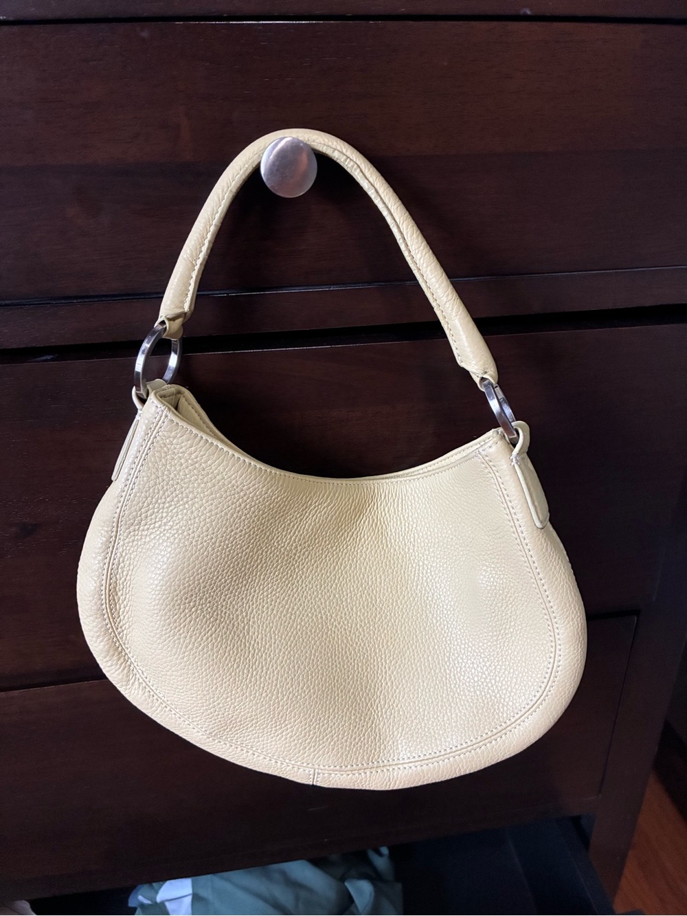 Ann Taylor Cream Pebbled Genuin Leather Shoulder Bag with Silver Ring Accents